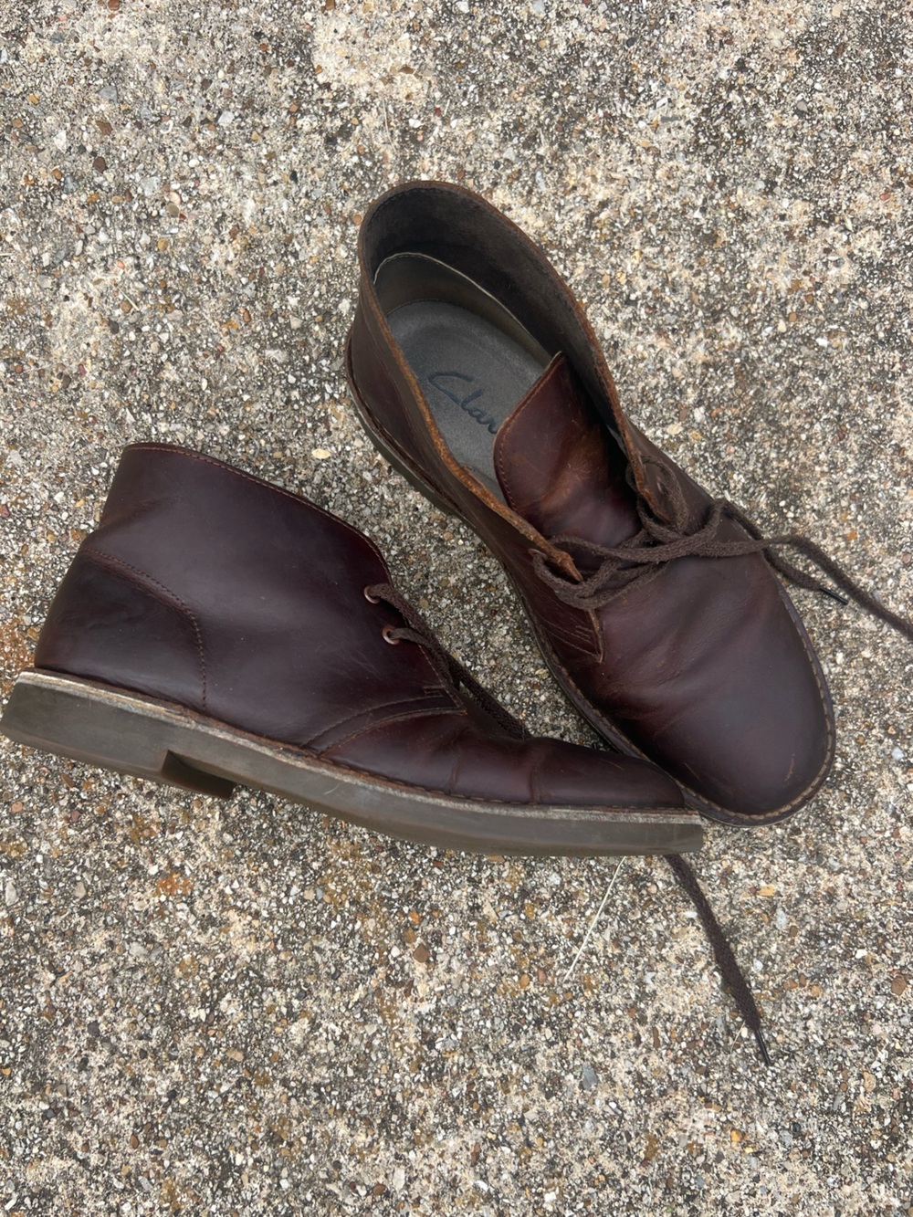 Clarks Men’s Dark Brown Leather Chukka Boots